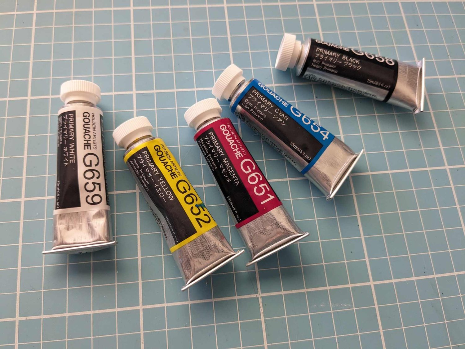 Holbein Artists' Gouache Primary Mixing Set of 5 - a Review — of