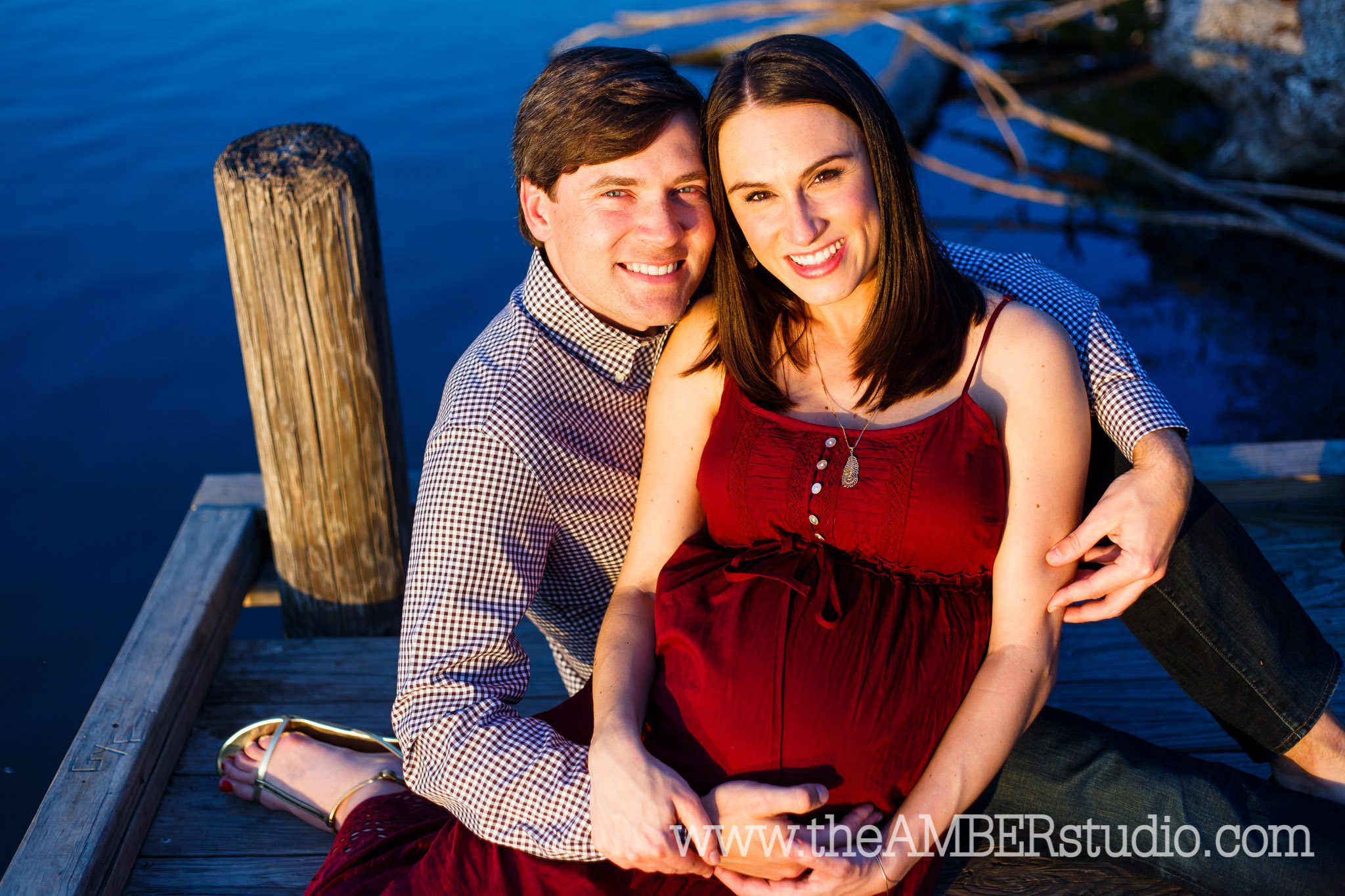 dallas-photographer-maternity-pregnant-preggers-baby-couple-married-white-rock-lake-dfw-texas-black-african-american-fall-burgundydress-jeans0014
