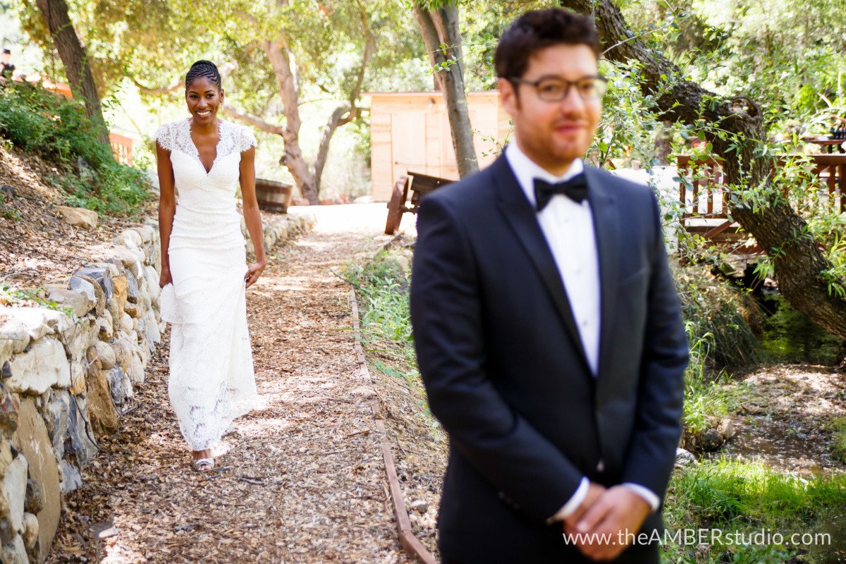 los-angeles-ca-african-american-wedding-photographer-interracial-couple-natural-hair-bride-braids-topanga-canyon-outdoor-purple-pink-love-amber-knowles-0019