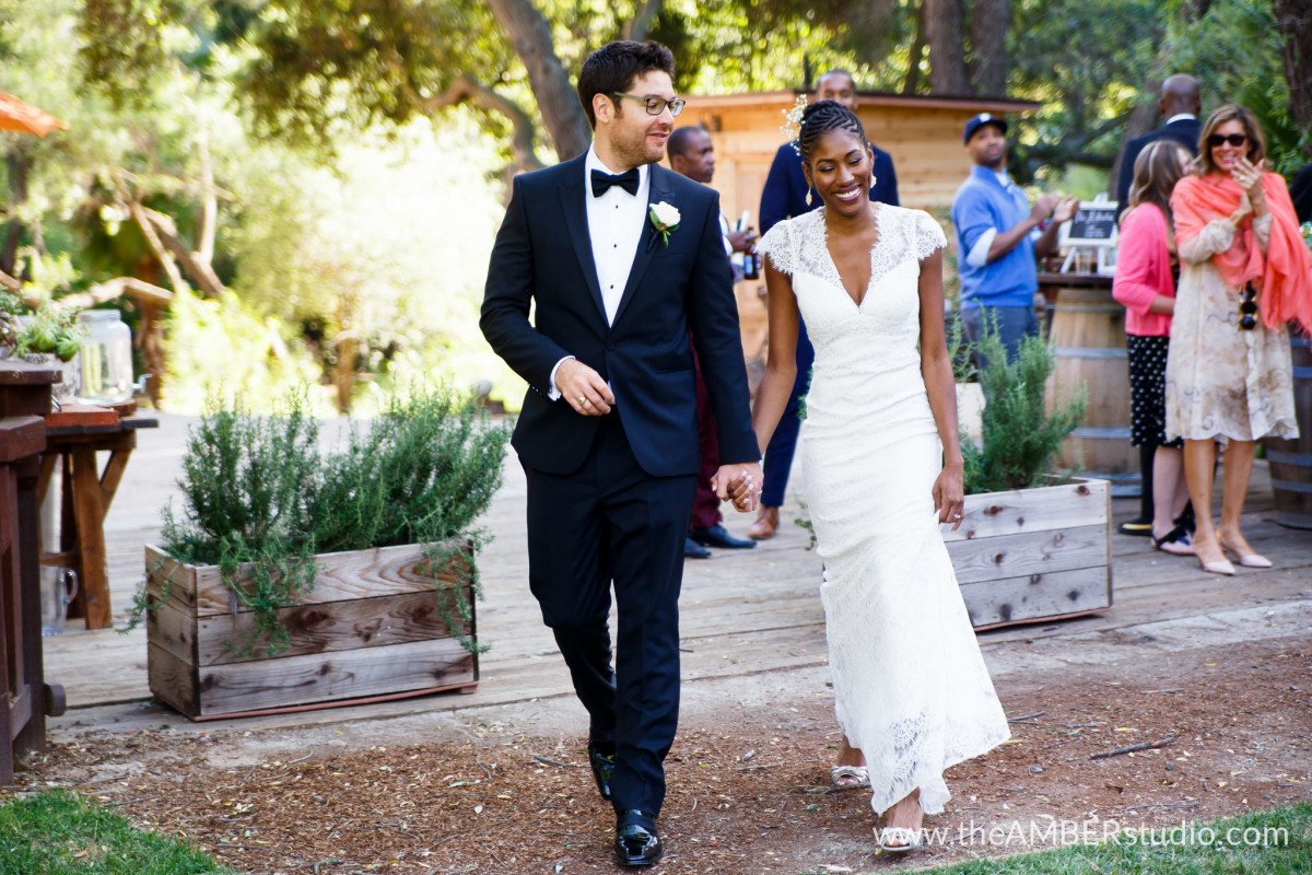 los-angeles-ca-african-american-wedding-photographer-interracial-couple-natural-hair-bride-braids-topanga-canyon-outdoor-purple-pink-love-amber-knowles-0046