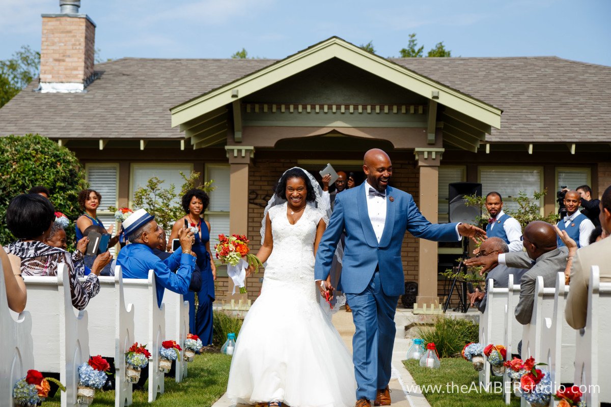 dallas-black-wedding-photographer-backyard-outdoor-african-american-texas-love-couples-marriage-house-home-0021