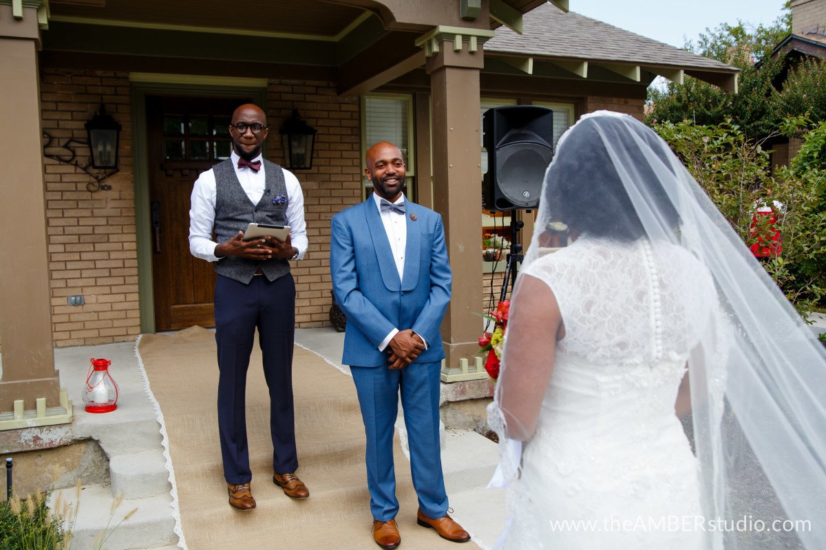 dallas-black-wedding-photographer-backyard-outdoor-african-american-texas-love-couples-marriage-house-home-0017