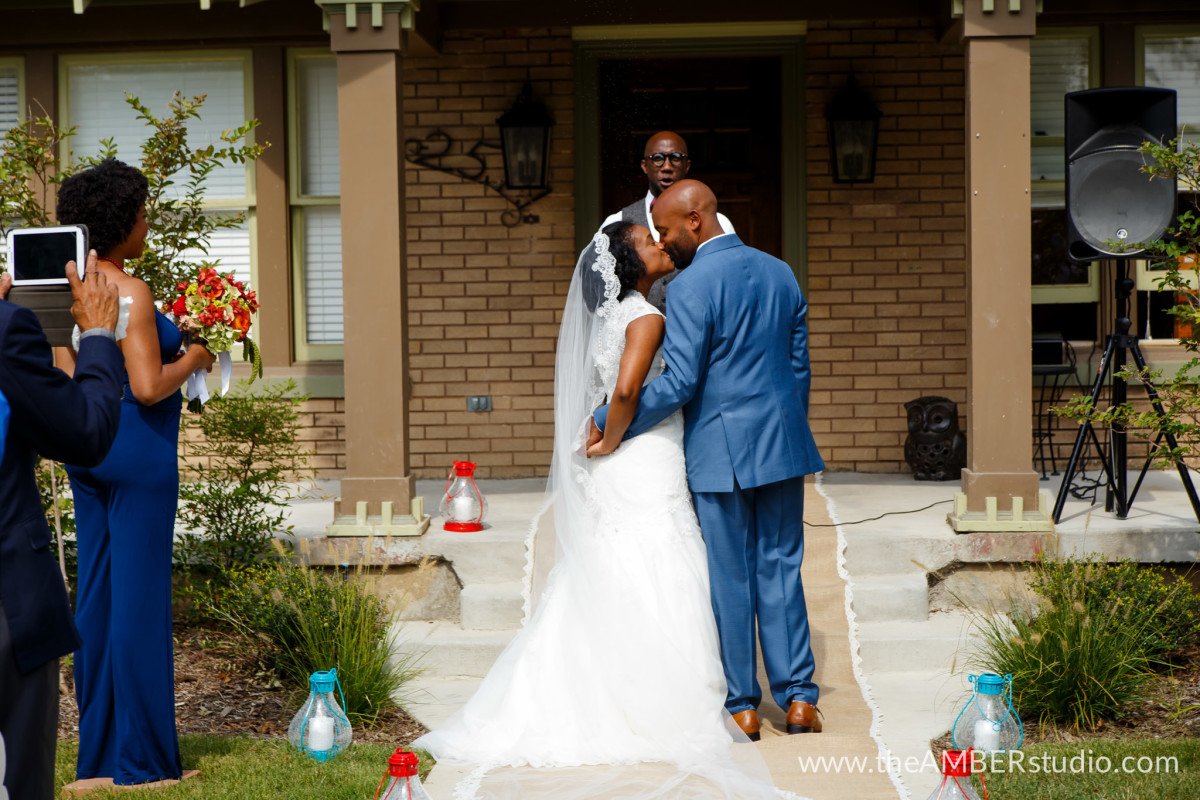 dallas-black-wedding-photographer-backyard-outdoor-african-american-texas-love-couples-marriage-house-home-0020