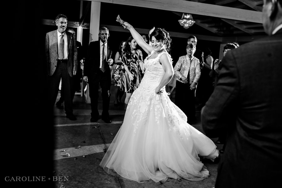 bride dancing wedding reception winfield inn