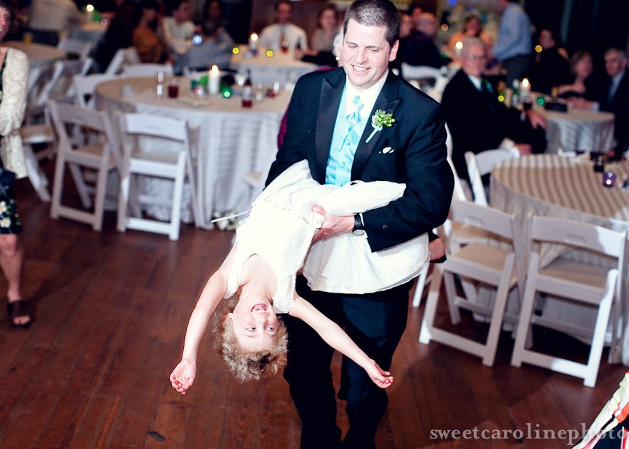 guests dancing at Wildflower Center wedding