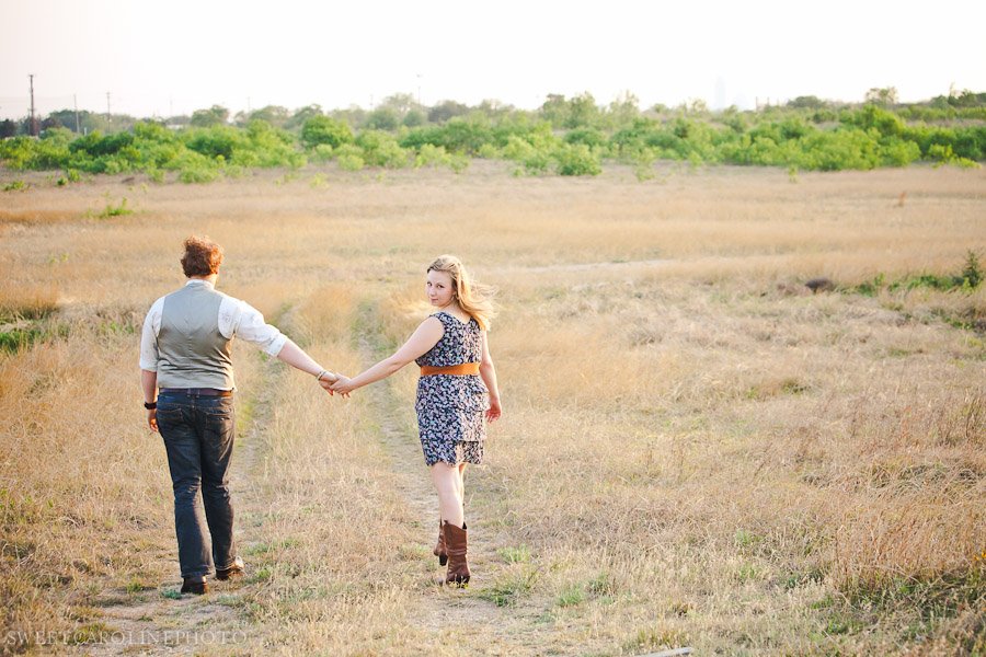 austin engagement session in field