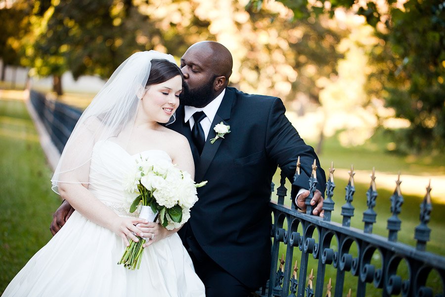 Bride and groom portrait at the Texas State Capitol in Austin