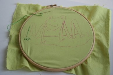 Frog_embroidery_001_1_1
