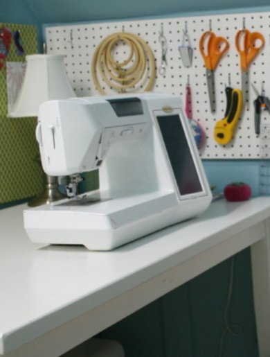 Sewing_room_015a_1_1