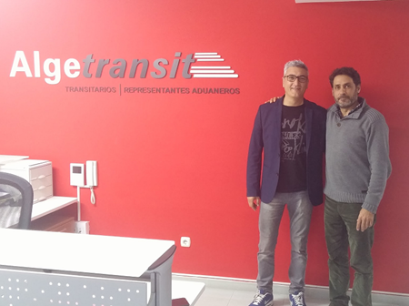 José Antonio Vilán (Consultor de Visual Trans) con Alexis Perea (Director Adjunto de Algetransit) en su visita para la formación y arranque del proyecto.