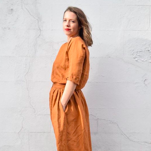 How do your clothes express your creative lifestyle? In this episode Sammi Bennett explains how she utilized her gift of sewing and designing to create a sustainable clothing company that reflects both her creativity as well as her ethics.Click through to listen to the full episode.