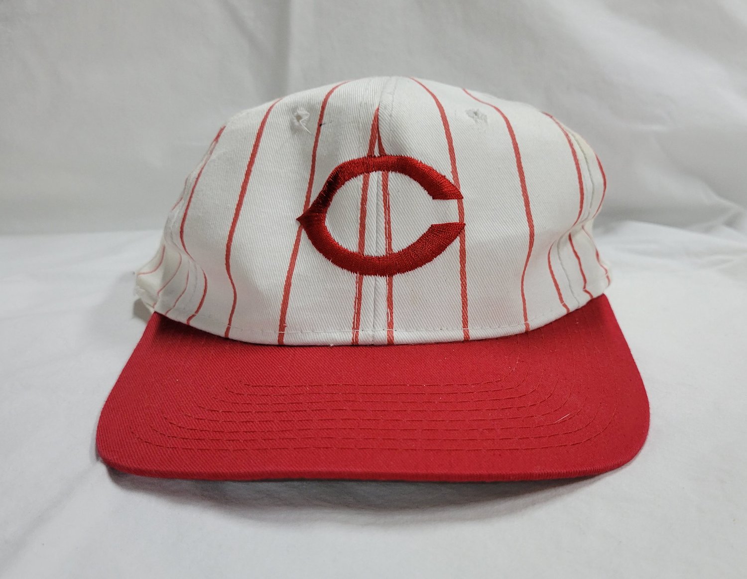 cincinnati reds vintage hats