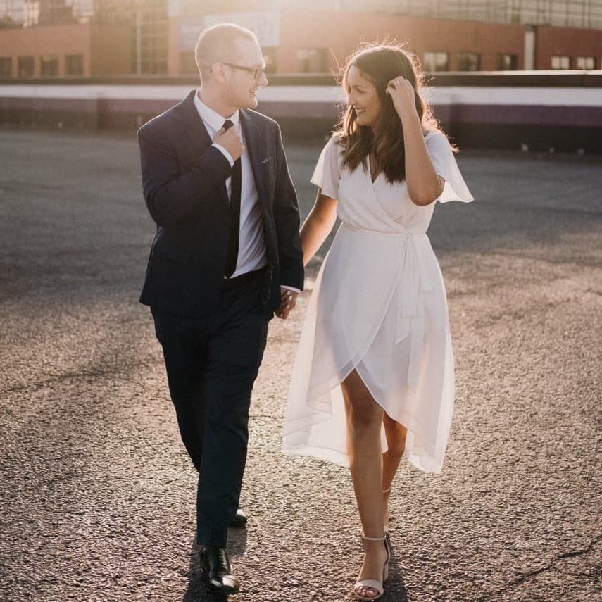 Elopement Dress: Best Wedding Dresses For Eloping — Affordable Wedding  Venues & Menus