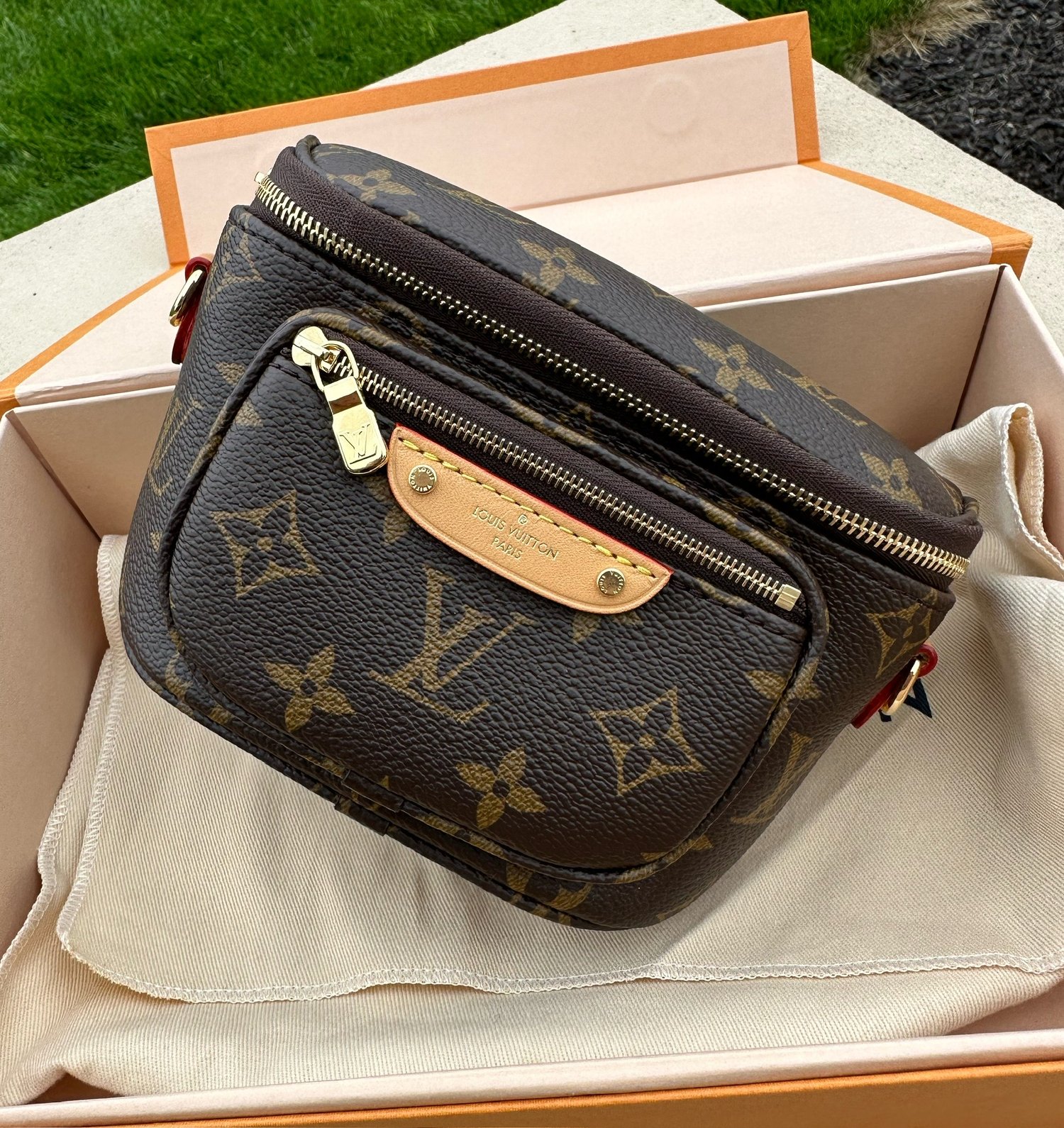 Louis Vuitton Bum bag monogram canvas