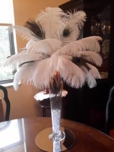 Feathers vase floral arrangement interior decor design 