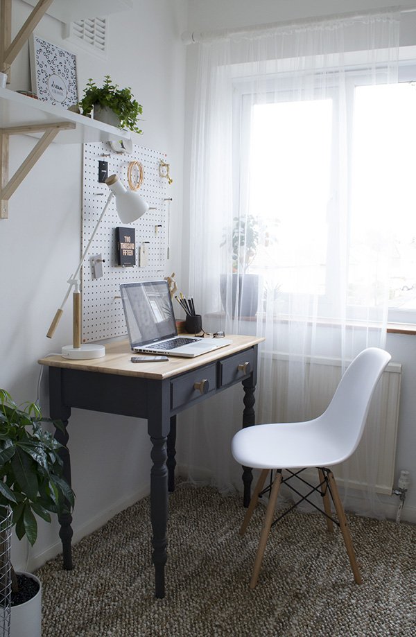 Scandi inspired, minimal workspace makeover featuring DIY desk, Zara Home rug and peg board