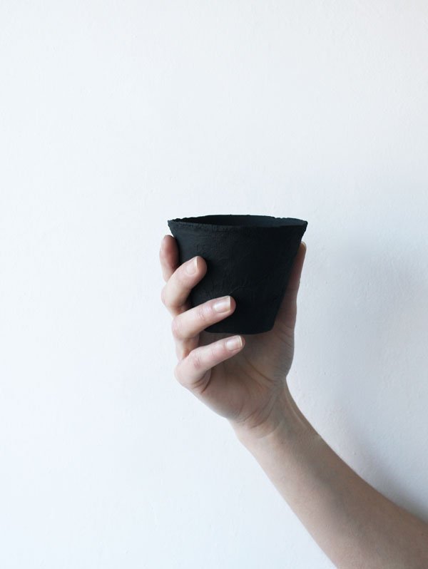 Cup_Charcoal_hand_SecondSkinCollection