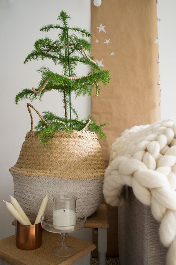Natural, Minimal Christmas Styling for your home