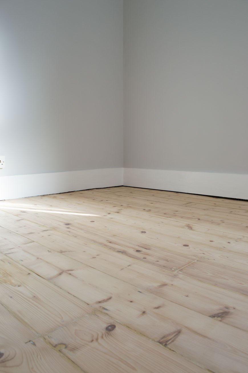 how to whitewash wooden floors, OSMO UK floor oils, wooden floorboards, pine floorboards, whitewashed wood floor