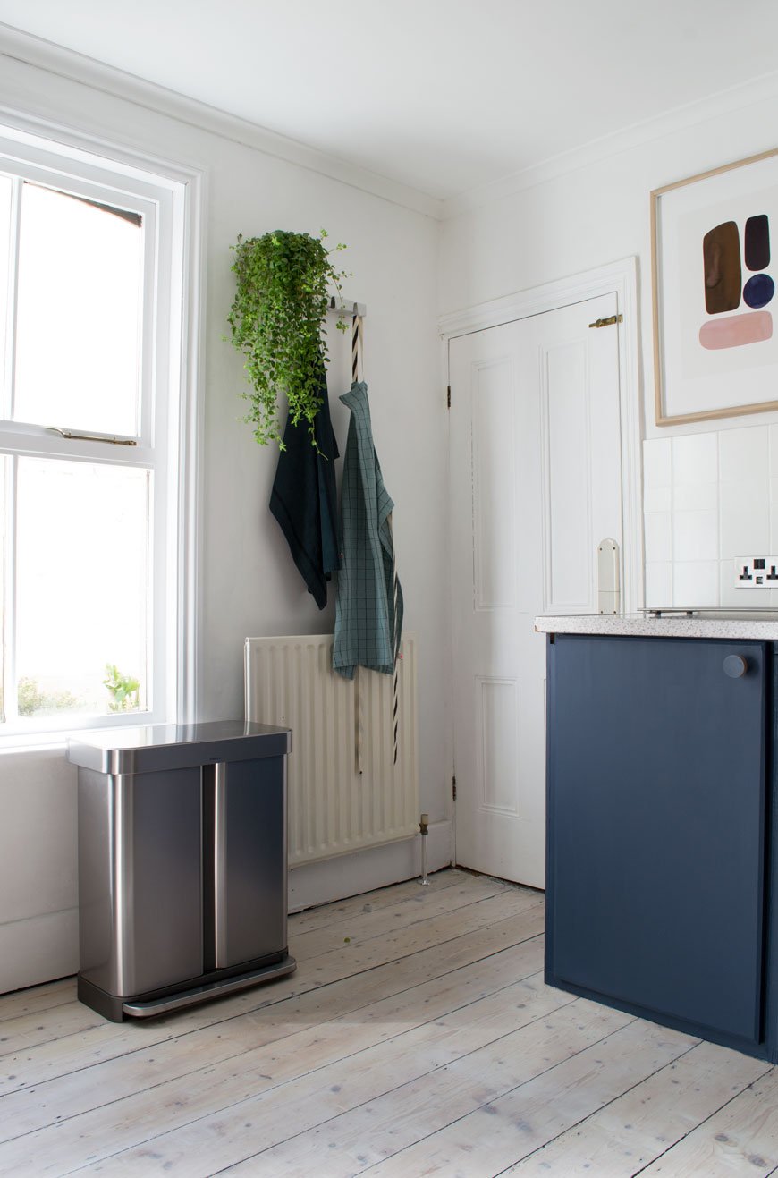 Nordic blue kitchen makeover, blue kitchen units, blue kitchen cupboards, whitewashed floors, open shelves, blue and white kitchen, contemporary blue kitchen