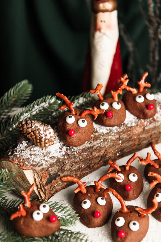 chocolate reindeer cookies