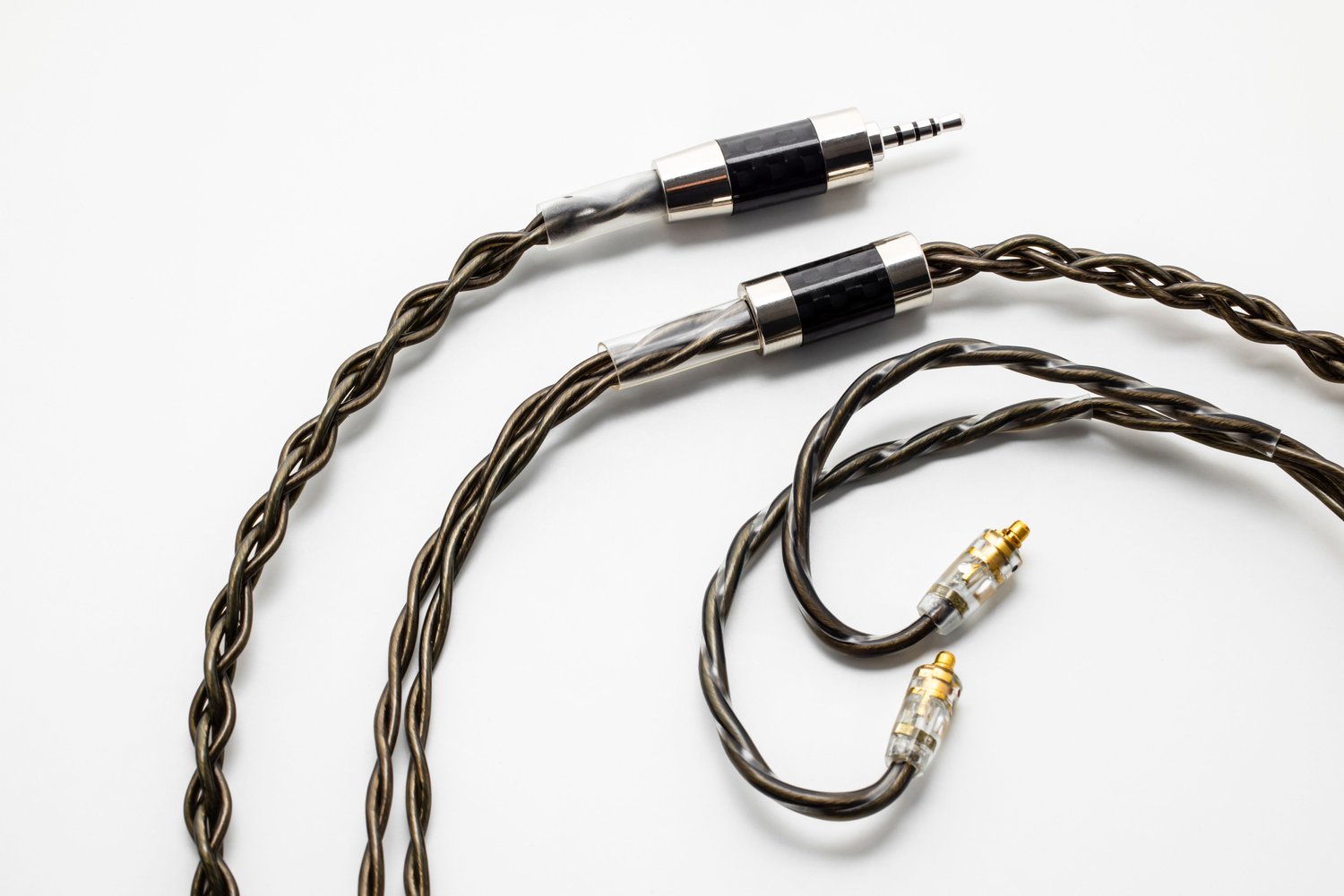 Upgrade cable — Luminox Audio