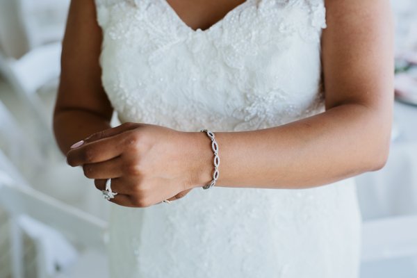 bride getting ready bracelet 