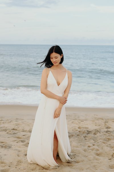 asian bride on the beach 