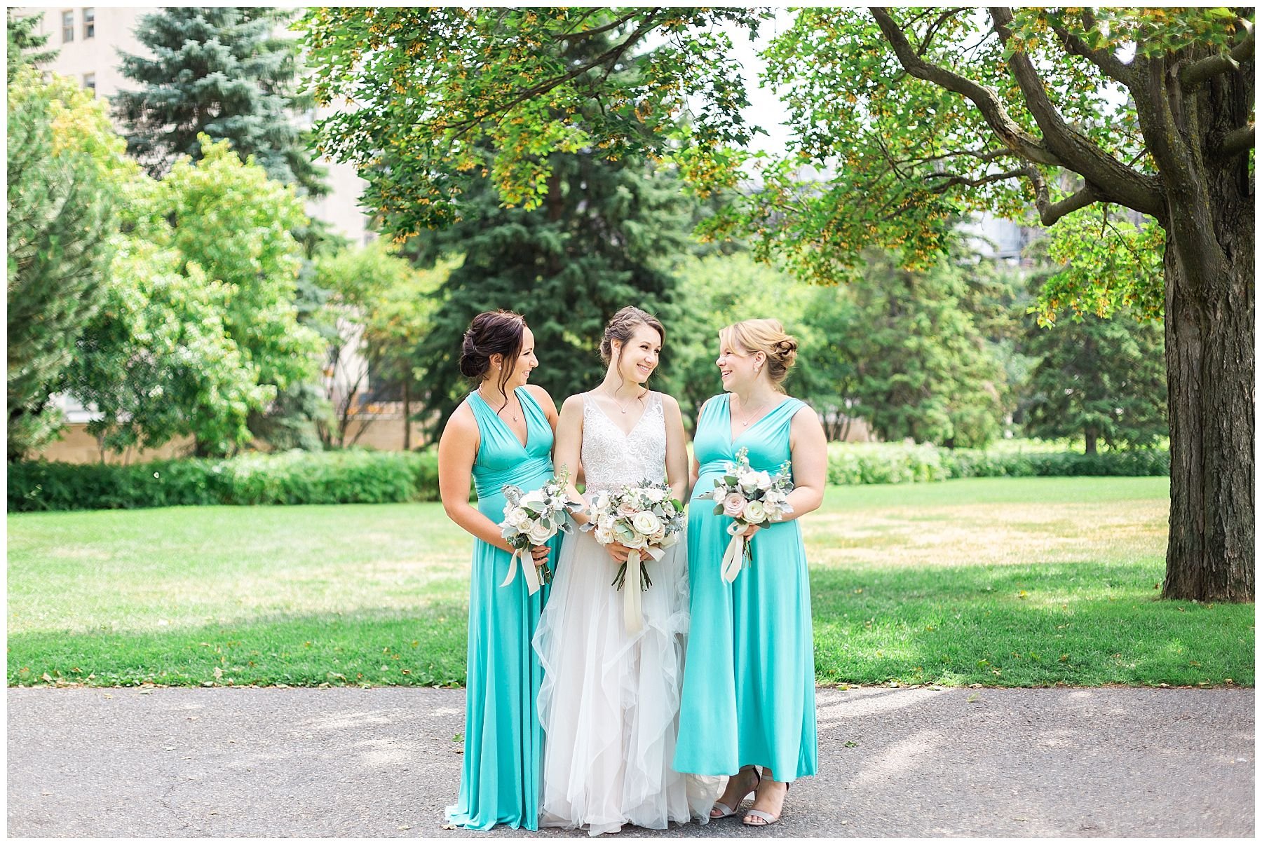 Turquoise blue bridesmaids photos at Major hill park in Ottawa