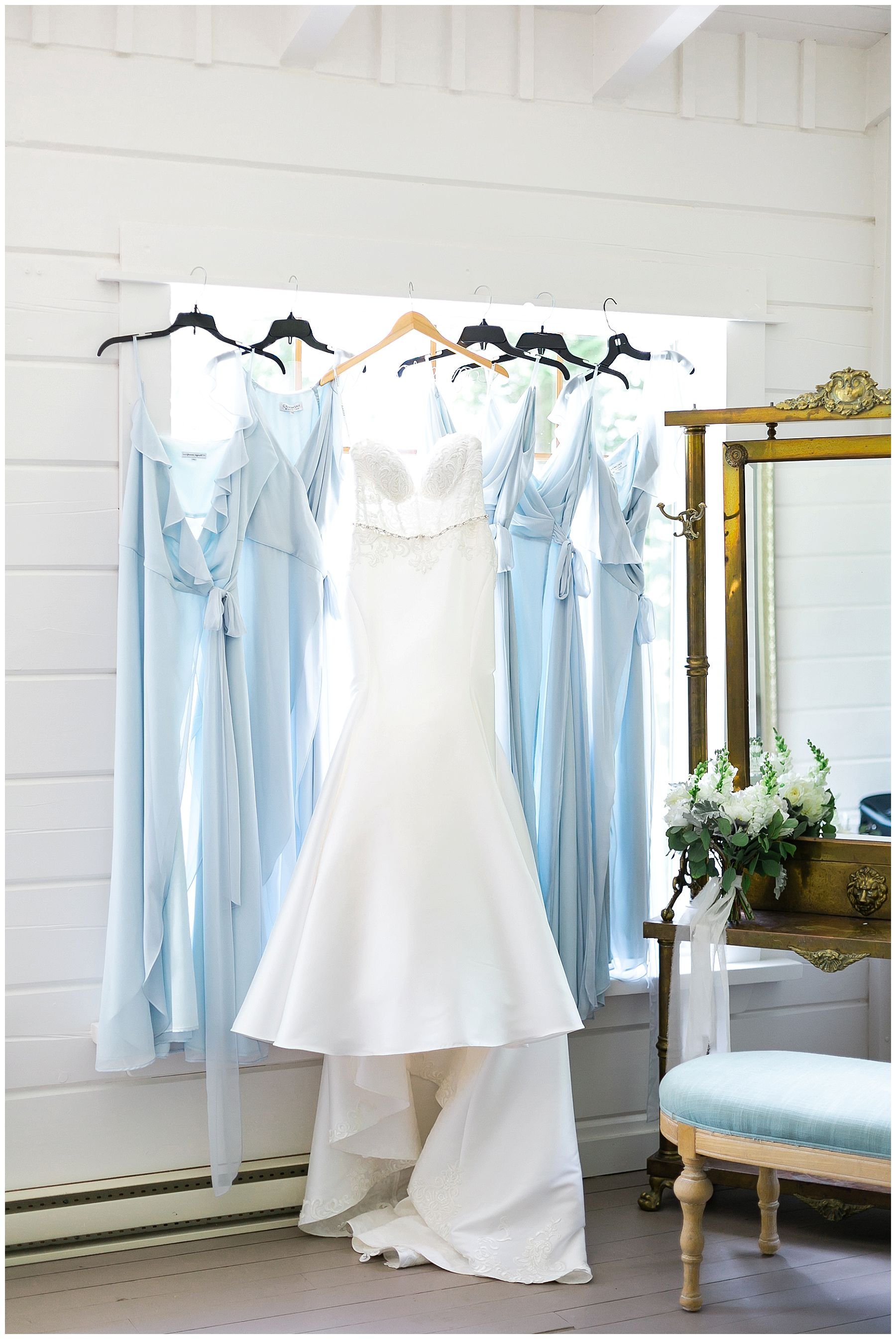 classic pastel blue Le Belvedere wedding in Wakefield Quebec