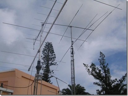 Antennas Bermuda -- Web
