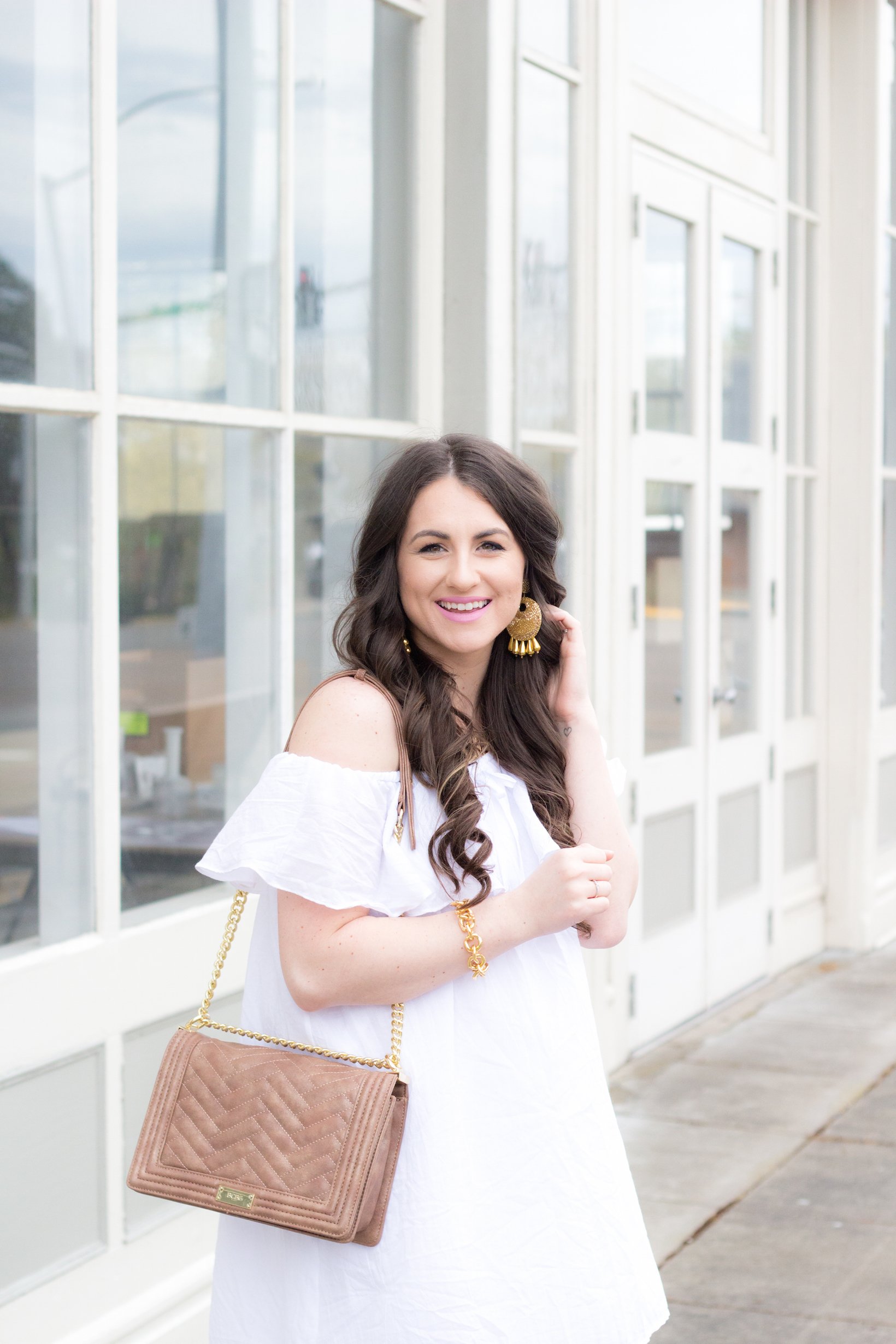 What's In My Spring Handbag by popular Portland style blogger Topknots and Pearls