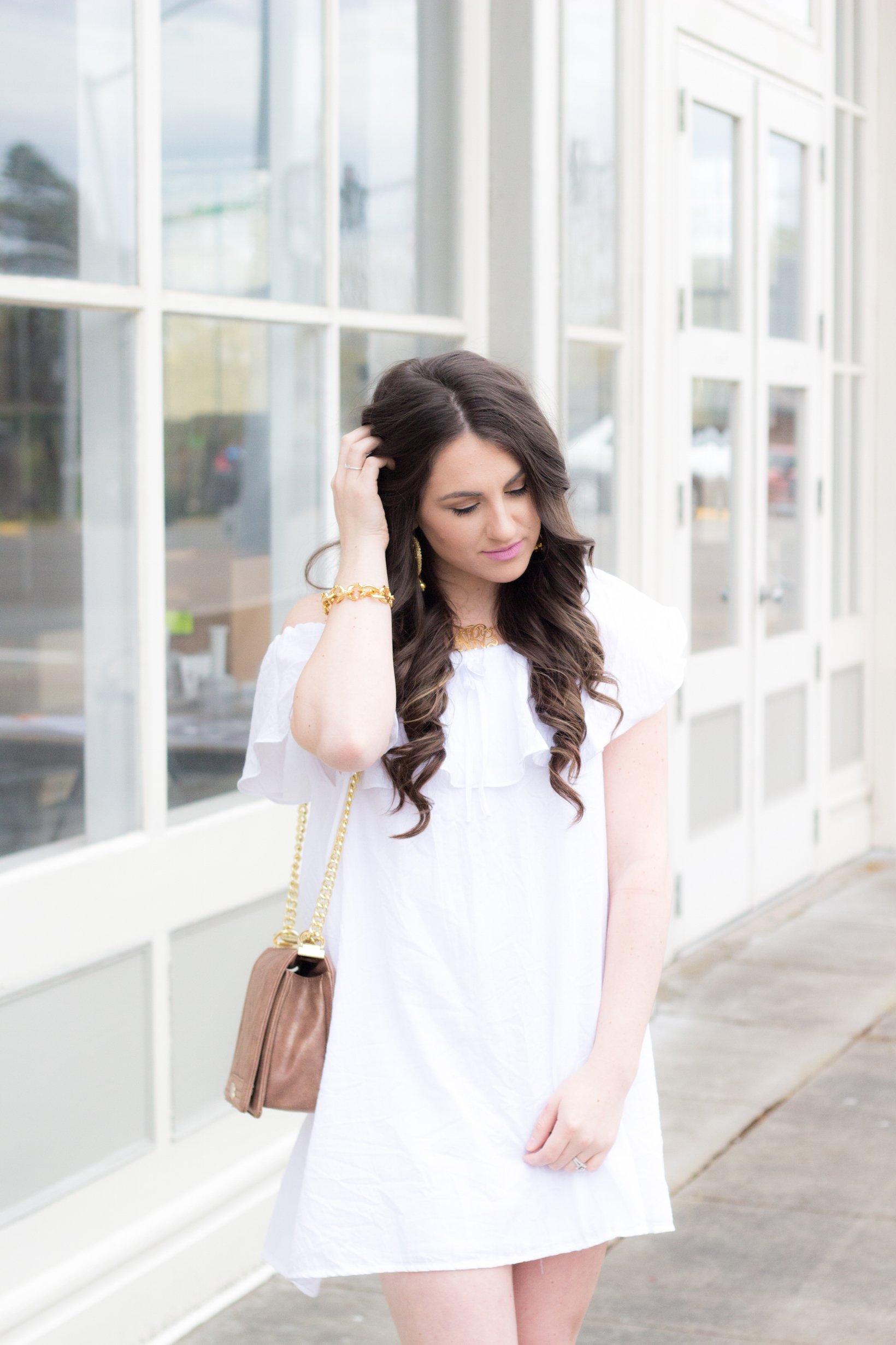What's In My Spring Handbag by popular Portland style blogger Topknots and Pearls