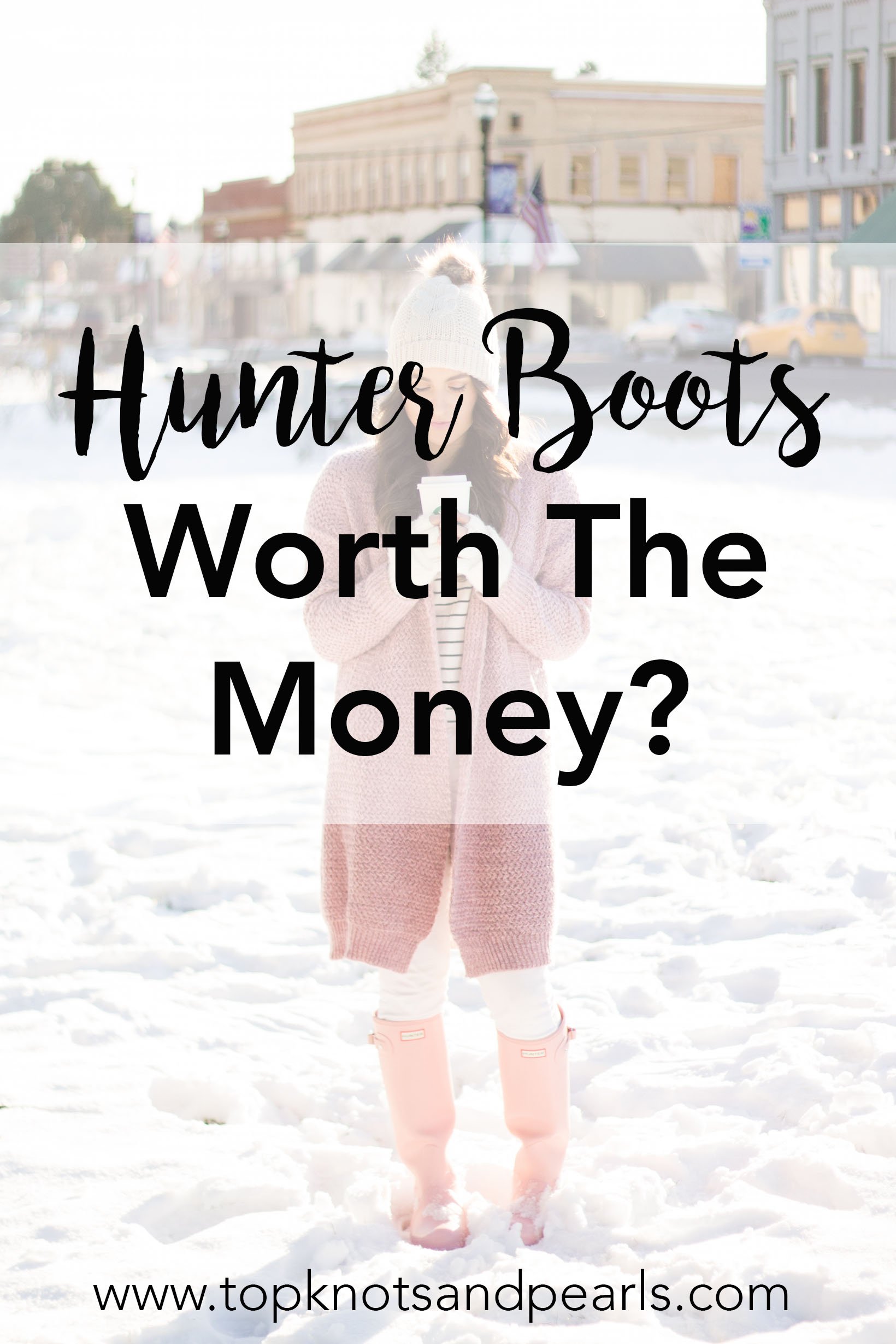 After owning my Hunter boots for over a year I am spilling the good, the bad, and the ugly on the blog. - Are Pink Hunter Boots Worth the Money? by Portland fashion blogger Top Knots and Pearls