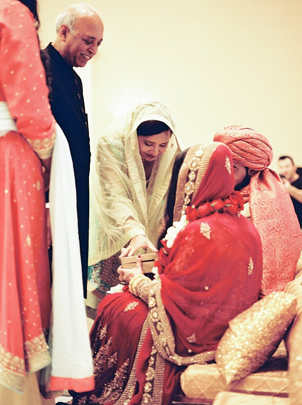  Indian Wedding Hilton Bonnet Creek Waldorf Astoria - Florida Wedding - Timeless Photography | Ashley Holstein  #indianwedding #weddingceremony