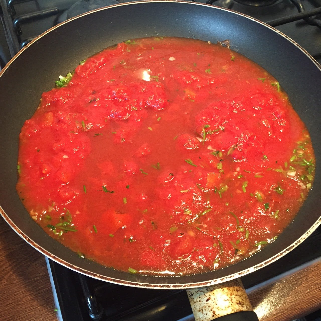Tomato enchilada sauce