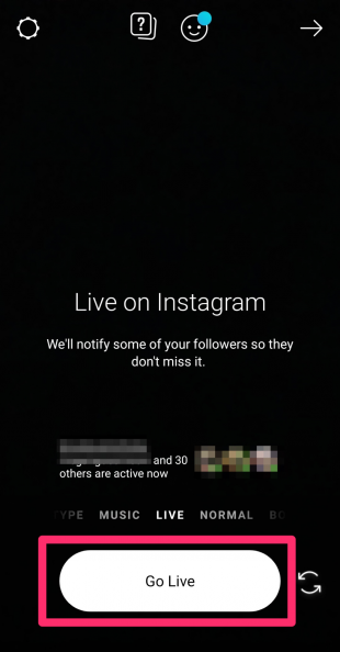 "Go Live" button highlighted in Instagram Stories dashboard