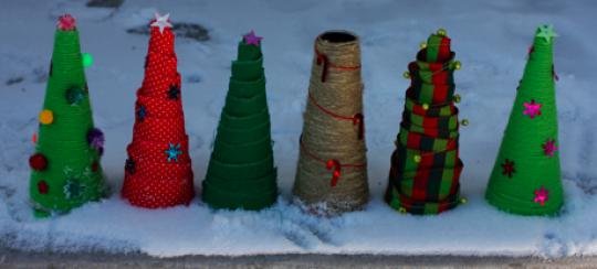 Jennifer Ackerman-Haywood's Wrapped Christmas Tree Decorations project