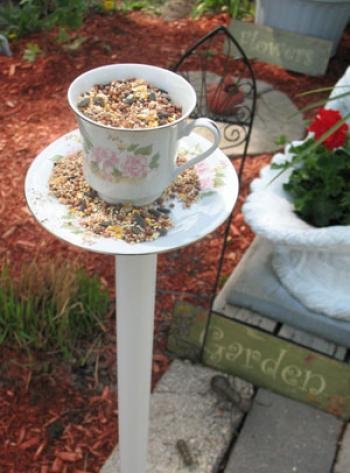 Tea Cup Bird Feeder project for uBloom by Tracy Park