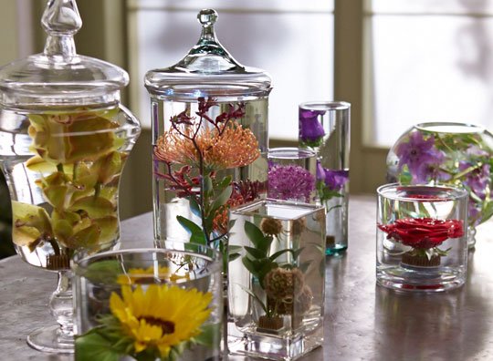 How to arrange flowers_Submerged Flower Arrangements