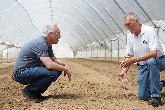 Benno explains the benefits of the soil on his farm Midcoast in California!