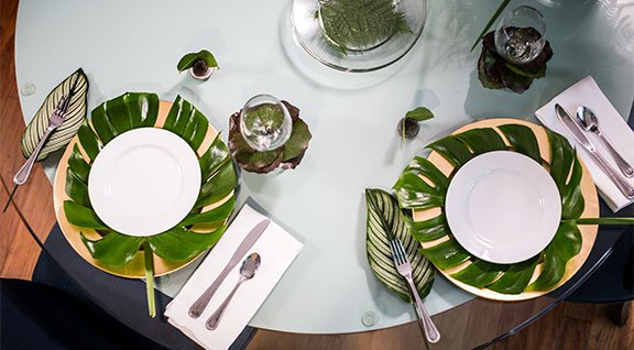 Accenting a table with Monstera- the foliage of the year is exciting!