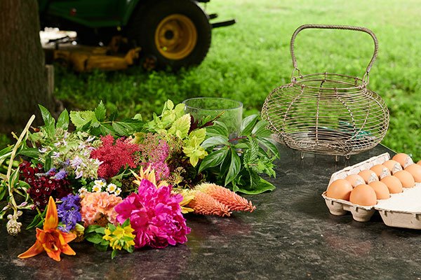 J creates an Arrangement from the Earth featuring free range eggs from Creswick and beautiful garden flowers!