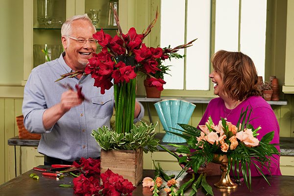 J's glad to see his Flower Friend Kim and they make some unique and exciting Gladiolus Arrangements on "Life in Bloom!
