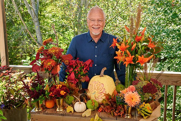 J shares his favorite tips for creating this Autumn Harvest Table-scape!