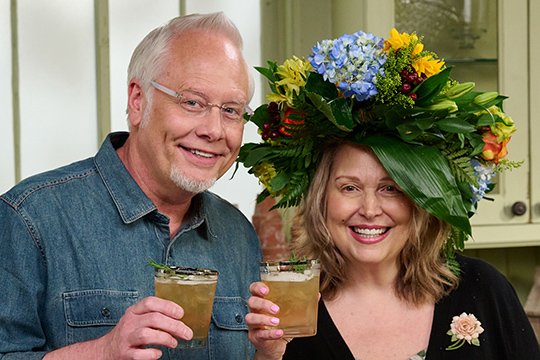 J and Flower Friend Kim Carson share #flowercocktailhour and enjoy the Lavender Blanc made with Lavender Bitters- and of course a flower crown!