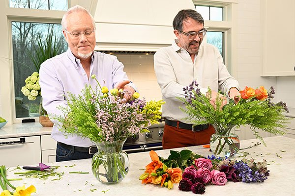 J and Jean-Yves arrange flowers and share impressions and traditions with the French and Flowers!