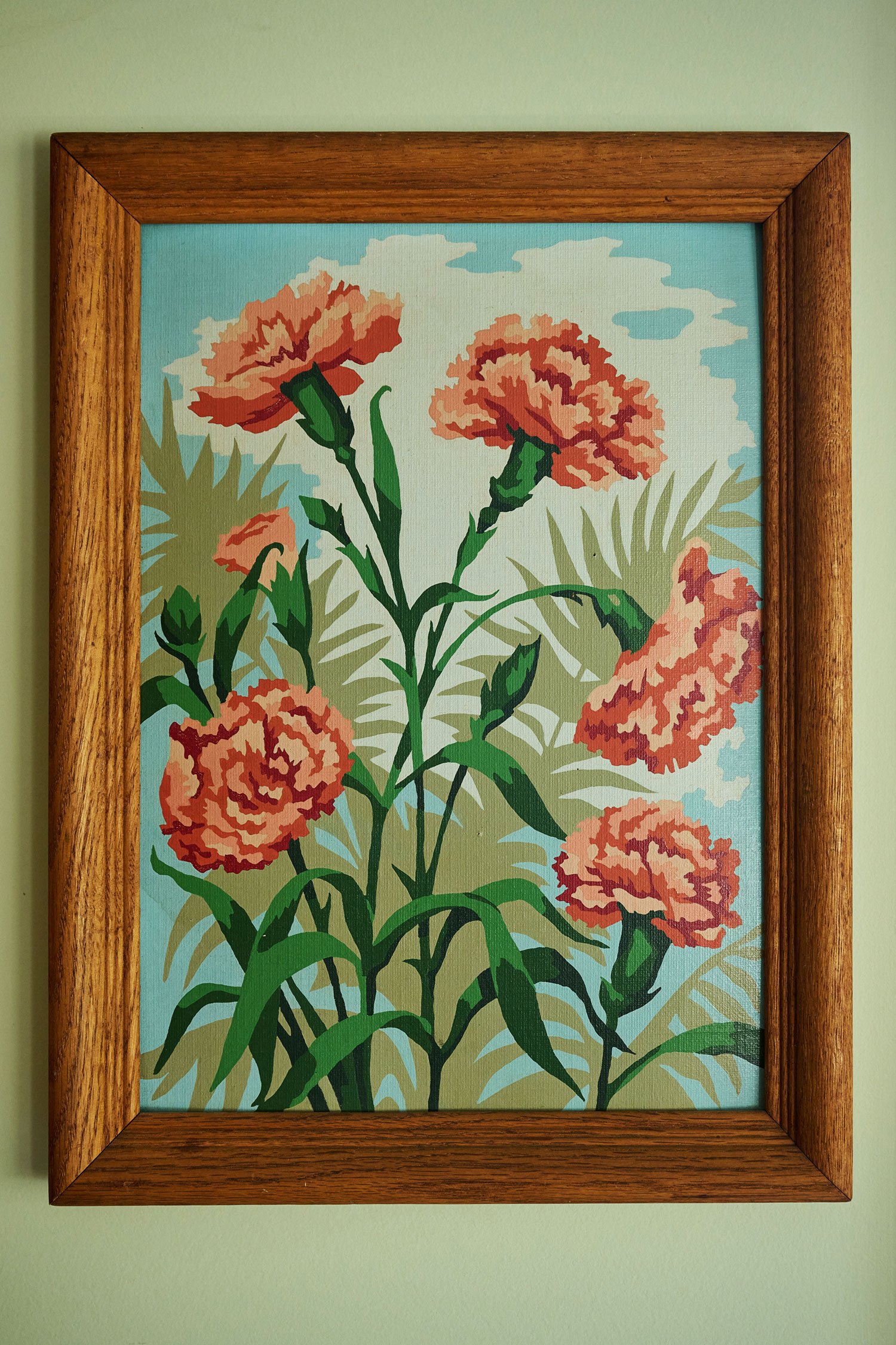 I love the graphic design of Vintage Paint by Numbers pieces of Art- and this one featured Carnations another personal favorite!