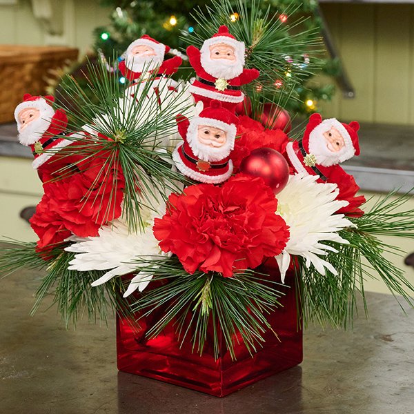 The Dancing Santa Bouquet... a yearly tradition!