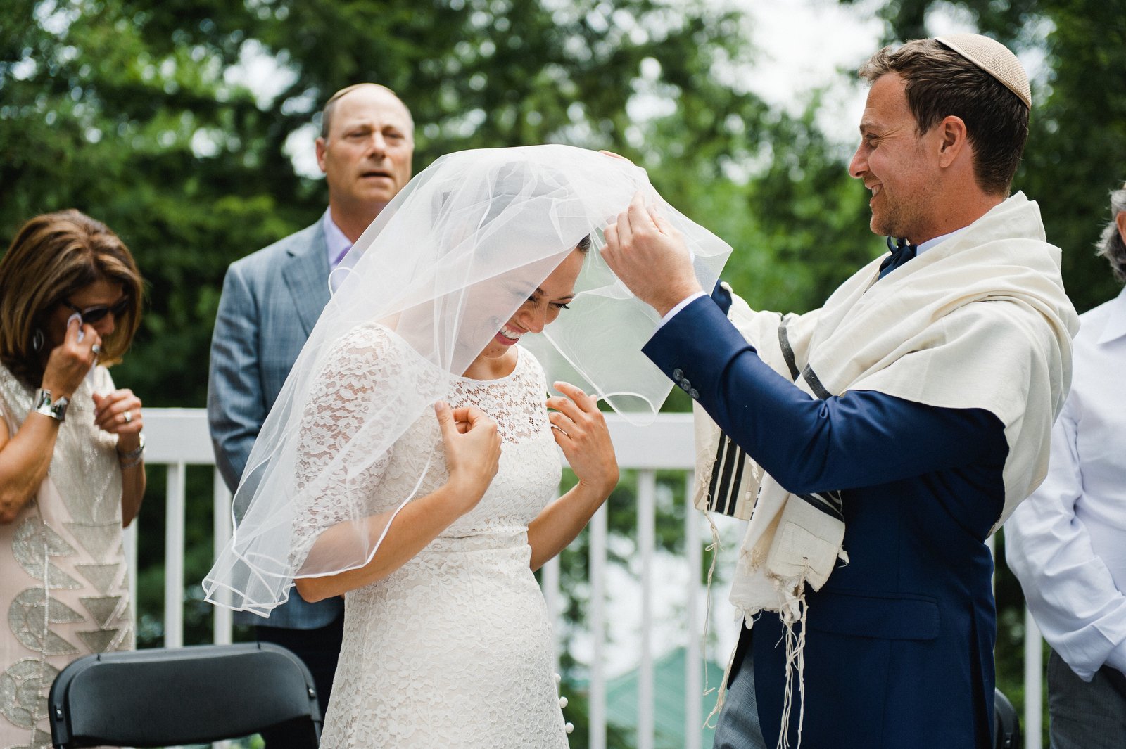 traditional jewish bedecking ceremony | camp timberlane wedding | haliburton wedding photography
